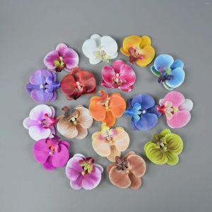 Dekoratif çiçekler 9cm yapay küçük lateks phalaenopsis kelebek orkide çiçek kafa diy düğün Noel atış sahne aksesuarları