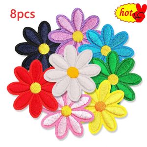 8st Lot Flower Bulk Designer Patches For Clothes Iron On Parches Bordado Para Ropa Pack Thermal Adhesive Brodery Sew Stripes