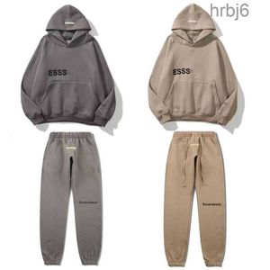 Esstenials hoodie hoody män kvinnor tröjorshirts essentails pullover set pants skjortor tracksuit essen kläder väsentliga