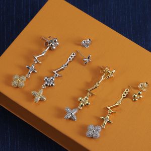 Starlight Snowflake Sparkle Brincos para mulheres Pure Gold Pure Silver Crystal Brincos banhados a ouro glamour estilo brincos moda pendente lustre joias