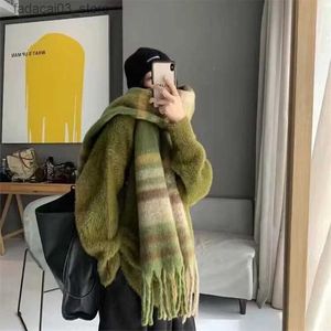 Scarves Plush Scarf Women Thickened Warm Plaid Men Preppy Scarf Winter Windproof Cold Protection Neckerchief Yarn scarf Q240111