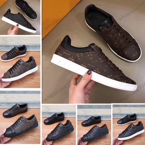 2024 Luxury Designer Men Casual Shoes Trainers Fashion Sneakers Sneaker Outdoor Running Trainers Högkvalitativ tryckning Mesh Tyg Trainer Vintage Denim