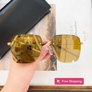 Occhiali da sole firmati Primavera ed estate Nuove scatole di metallo Mostra viso Piccoli occhiali da sole per donna 312M Popolare su Internet Stesso stile Yangshulin Street Po Fashion Sungl