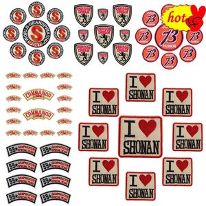 Großhandel 10 Stück Aufnäher für Kleidung, zum Aufbügeln, Buchstaben, Nähen, Bulk-Stickerei, Designer-Packung, kleine große Sets, Herz-Abzeichen-Patch