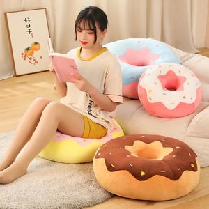 Godisfärger Donut Plush Pillow Floor Stol Round Sitt Sitt kudde Mjukt kreativt mellanmål Matkast Kudde för barn Födelsedag 240111