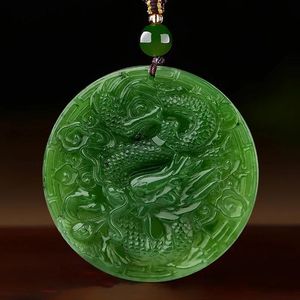 Wisiorki Naturalny zielony hetian jade kamień smok feniks wisid Naszyjnik rzeźbiony chiński jadeitowy urok biżuterii Reiki amulet dar kobiety mężczyźni