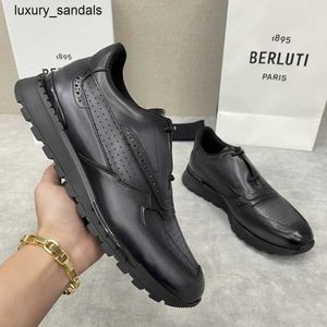 Мужские кожаные кроссовки Berluti. Верх Berluts. Новые мужские кожаные кроссовки из матовой телячьей кожи. Дышащая спортивная обувь с перфорацией. Модная и модная повседневная обувь на шнуровке.