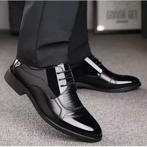 Luxus Business Oxford Leder Schuhe Männer Atmungsaktive Gummi Formale Kleid Schuhe Männlichen Büro Hochzeit Wohnungen Schuhe Mokassin Homme 240110