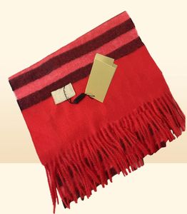 Designers xurys Scarf Shawl Women Autumn and Winter Checker Scarf Fashion Versatile Travel Necessity very good1987639