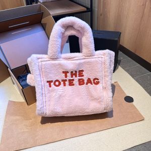 Mrac the Tote Bag Pluszowa torba designerska Kobiety poczuł, że damskie torby na zakupy Klasyczne kolory torebki torebki futra torebka