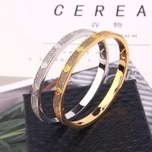 Classical Designer Jewellery Korean fashion full star bracelet versatile lightweight gold-plated full diamond zirconia women's jewellery gift