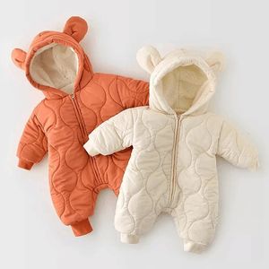 Baby kläder vinter baby plus sammet bomullspadded jumpsuit tecknad longsleved romper förtjockning varm 240110