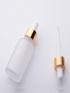 Hela 30 ml Frosted Glass Droper Bottle Tomma eteriska oljeflaskor Serum med guldskiv svart cap2642589