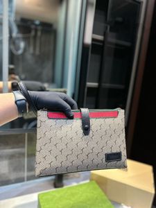 2024 Neue Herren-Handtasche, luxuriöse Modedesigner-Tasche, zurückhaltendes und stabiles Top-Material, klassische Geldbörse, minimalistische Kartentasche