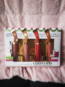 Christmas Melted Lip Gloss Treats Liquid Lipstick Kit 4 Shades Matte Longwear Liquified Lipsticks Set Sweet Smell of Lipgloss Makeup Sets ZZ