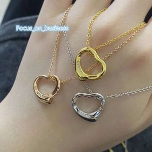 Luxury Paloma Brand Designer Pendant Halsband S925 Sterling Silver Hollow Heart Chram Choker för kvinnor Fashion Jewelry With Box Party Gift