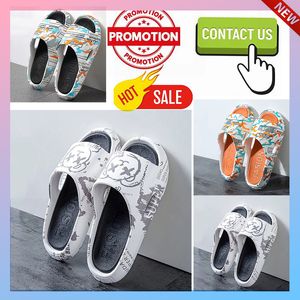 Gratis fraktdesigner Casual Platform Slides tofflor Män Kvinna Anti Slip slitbeständig Sandalia läder gummi sandaler platt sko