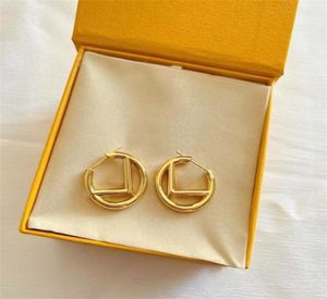 Kadın Premium Altın Küpe Tasarımcı Saplama Küpe Lüks Marka Mektubu Tasarım Küpe Moda Jewelry7167106