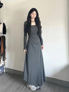 Casual klänningar houzhou långärmad Ruched Maxi Dress Women Elegant Square Neck Korean Fashion Bodycon Female Slim Loose Autumn