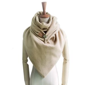 Grande tamanho feminino inverno sólido cachecol designer envolve laço botão de metal macio envoltório casual quente cobertor cachecóis anel tubo xales 240111