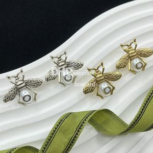 Vintage Bee Style Earring Eartrop Jewelry Crystal Charm Dangle Earring Retro Copper Earring Stud med Box Set
