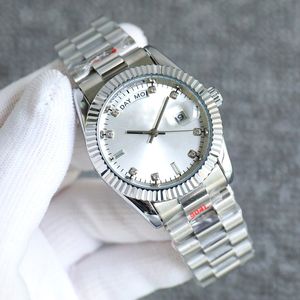 Mens Watches 36mm 상업 석영 운동 프리미엄 스테인리스 스틸 시계 바늘 수명 방수 숙녀 패션 손목 시계 선물