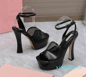 Designer design height-increase platform high heels fashion trend with transparent film fish mouth open mouth