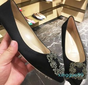 brand women flat shoes Satin flat sole pointed wedding shoes red bridal banquet Rhinestone Buckle single shoes