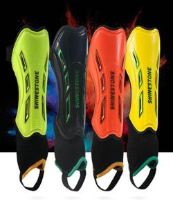 Vuxna fotbollsträning Shin Guards Light Pads Football Protective Justerbar Band Leg Protector Sports Shin Pads Ankel Protect9264304