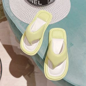 Quality Summer Green Flip Flops slippers Luxe slip-on beach platform sandals shoes leather open toes casual flats for women Luxury Designers factory shoes with box
