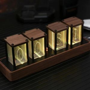 Nixie Tube Clock Красочные светодиодные цифровые настольные часы Будильник с питанием от USB Часы с большим дисплеем для украшения стола в спальне 240111