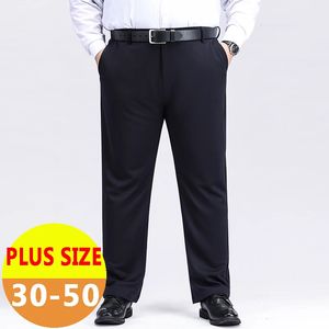 Plus size calças casuais inteligentes homens de alta qualidade terno calças elásticas retas 48 50 homem grande confortável vestido de negócios calças 240112