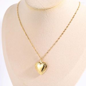 Pendant Necklaces Sweet Peach Heart Love Chain Necklace For Woman Engraved Opening And Closing Shaped Po Box