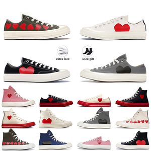 Designerskie buty na płótnie High Top Vintage Commes 1970 des Garcons x 70. Luksusowa marka Kobiet Mężczyźni All Star Classic 70 Chucks Taylors Low Multi-Heart Platforme Sneakers