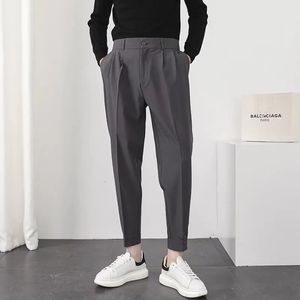 Fashion Men Casual Pants Elastic Waist Small Feet Slim Korean Style Pleated Tapered Male Blazer Pants Trousers Streetwear 240111