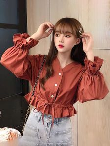 Женские блузки, молодежная элегантная укороченная рубашка с длинным рукавом, женский милый топ с v-образным вырезом и оборками, симпатичная корейская модная блузка 2024