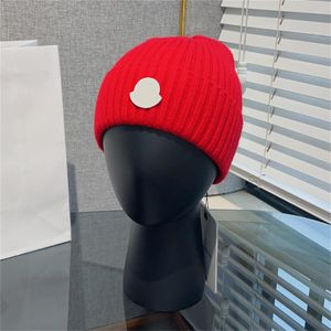 Designer Män och kvinnor Cap Stickade Caps Ski Hatts Snapback Mask Fitted Unisex Winter Cashmere Casual Outdoor High Quality L6