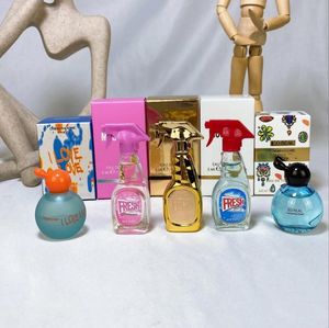 Tvättmedel parfym 5mlx5 nallebjörn leksak 2 designer parfym 100 ml leksak för män kvinnor bra lukt långvarig kropp dim av hög kvalitet snabbt fartyg