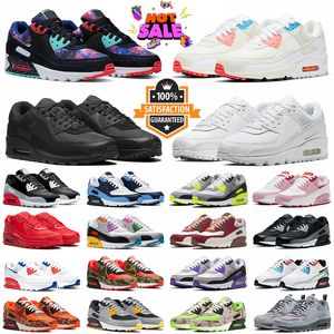 Designer Classic Running Shoes Men Triple White Black Supernova Photon Dust Cool Grey Green Grape Infrared Bred Solar Flare Orange Camo Mens Trainers Sneakers