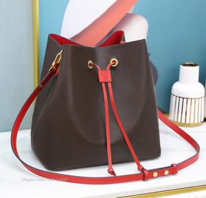 Högkvalitativ modedesigner Kvinnor axelväska Tote Kvinna handväska handväska lyxblommor bokstäver rutnät gratis frakt damer flickor