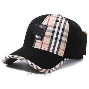 Kapelusz dla mężczyzn Modna swobodna czapka baseballowa Minimalistyczna czapka baseballowa dla kobiet Autumn Outn Outdoor Sun Ochrona przeciwsłoneczne Baseball Cap Koreańska wersja Duckbill Cap 454 140