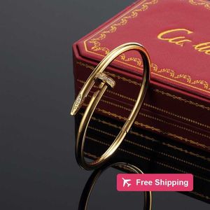 Bangle Bangle Charm Charm smycken Armband Designer Armband Lyxsmycken för kvinnor Fashion Bangle Titanium Steel Eloy Goldplated Craft Wholesale Diamond Luxury U5