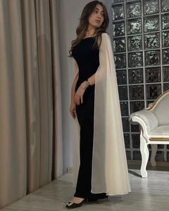 Elegant ny kvällstävlingsklänning 2024 CAP ärmar Square Neck Mante Satin Prom Formal Party Gowns Robe de Soiree Vestidos de Feast