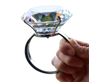 Decorazione di arti e mestieri di nozze 8 cm cristallo grande anello di diamanti proposta romantica oggetti di scena di nozze ornamenti per la casa regali per feste S5425996