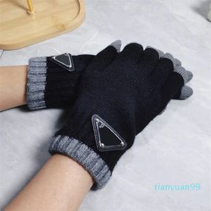 Guanti da lettera di marca firmati per guanti da donna in cashmere moda invernale e autunnale con guanti invernali caldi per sport all'aria aperta