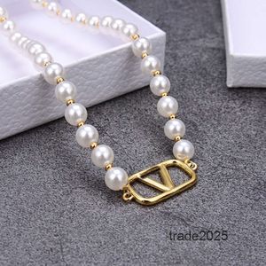 Gulddesignpläterad rostfritt stål mode kvinnors halsband hänge bröllop smycken