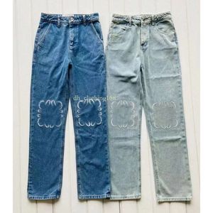 Jeans da donna invernali in denim con design cavo ricamato casual High Street Hip Hop vita pantaloni in denim casual dritti blu scuro taglia 25-30 42um #