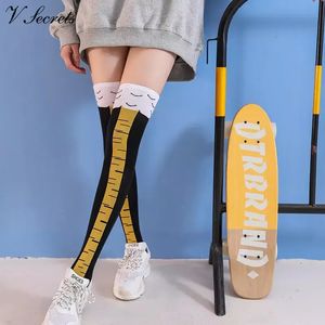 Chicken Paw Strump Women Spring Autumn Winter Overkne Pressure Thin Ben Long Stockings Middle High School Girls Funny Socks 240111