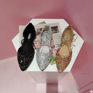 Blingande sommarskor Kvinnor Flats Sandaler Cross Bandage Flats Skor 2021 Sequined Female Casual Shoes Point Toe Sandals