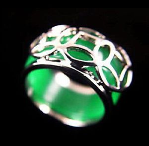 Emerald Green Jade Silver Coin Fortune Ring Rozmiar 89012343027037